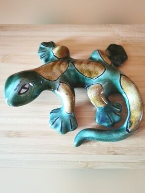 Talavera Pottery Lizard